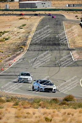 media/Oct-18-2025-Extreme Speed (Sat) [[d6d7e1fef1]]/Group 3 Purple/Session 3 (Turn 1)/